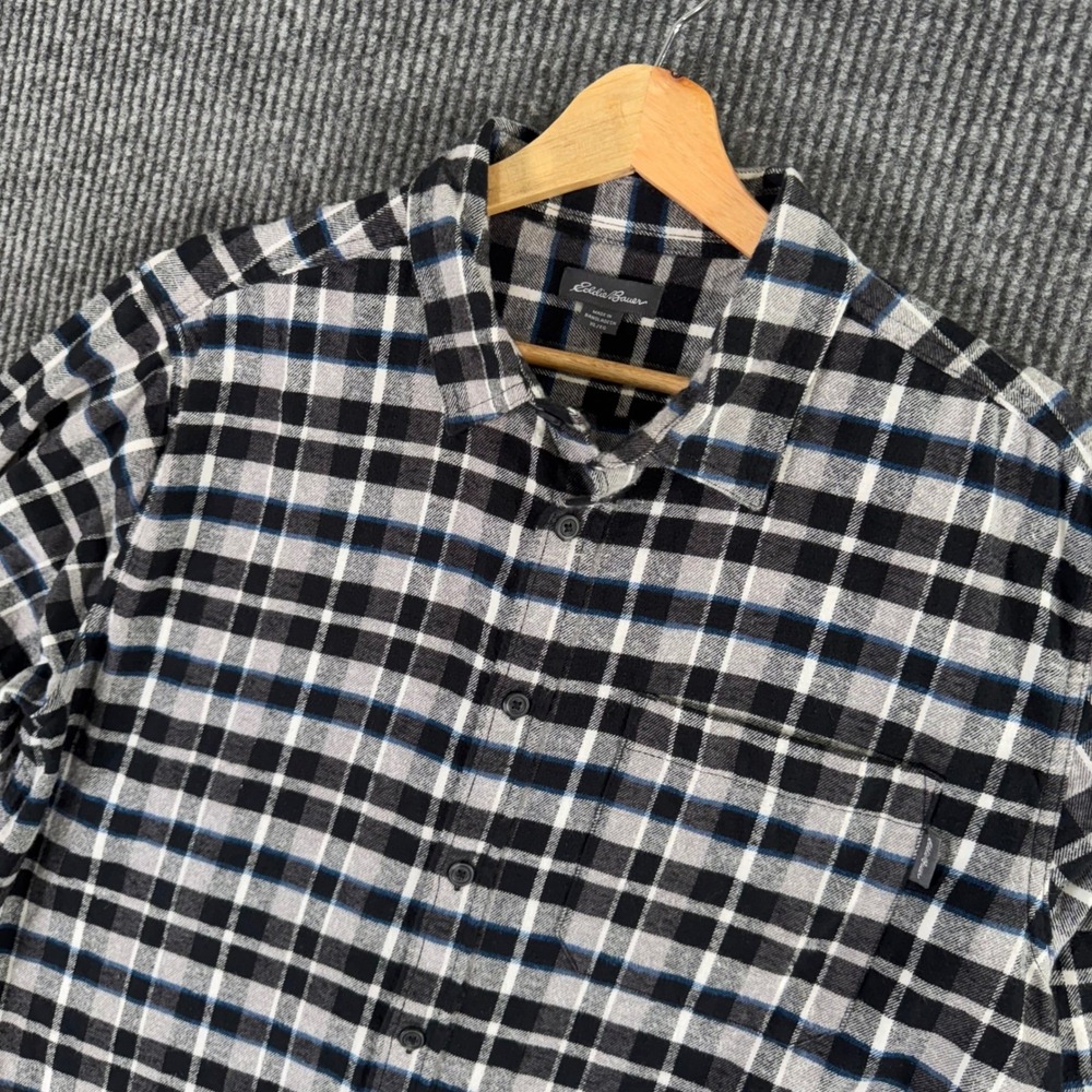 VTG Eddie Bauer Mens XL Flannel Shirt Black Gray Plaid Long‎ Sleeve Workwear